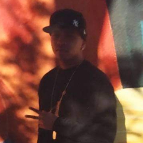 Meet your Posher, Jonathan - Picture 2 of 2